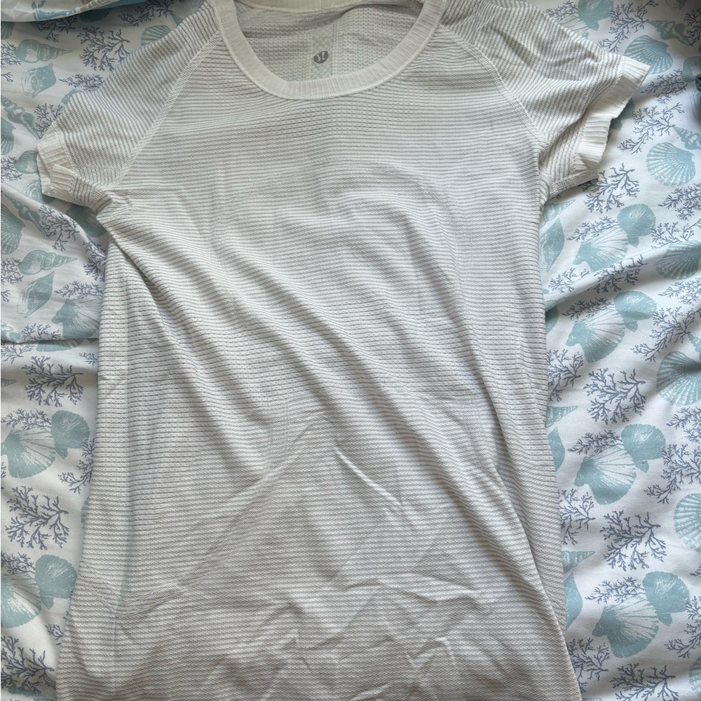 Lululemon white swiftly